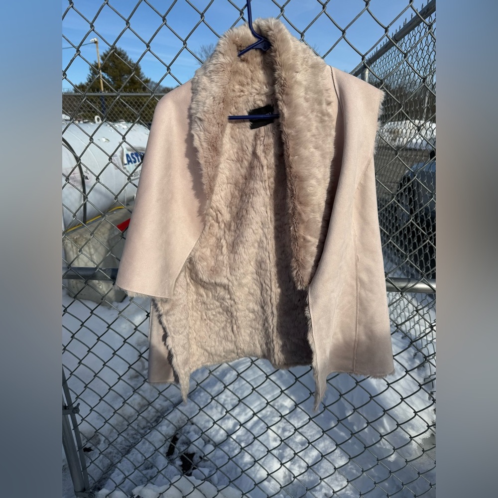 Dolce Cabo Light Tan Teddy Jacket - Picture 2 of 5